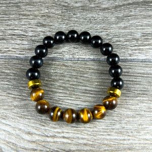 Genuine golden tiger’s eye and black onyx mens handcrafted bracelet. 10mm.